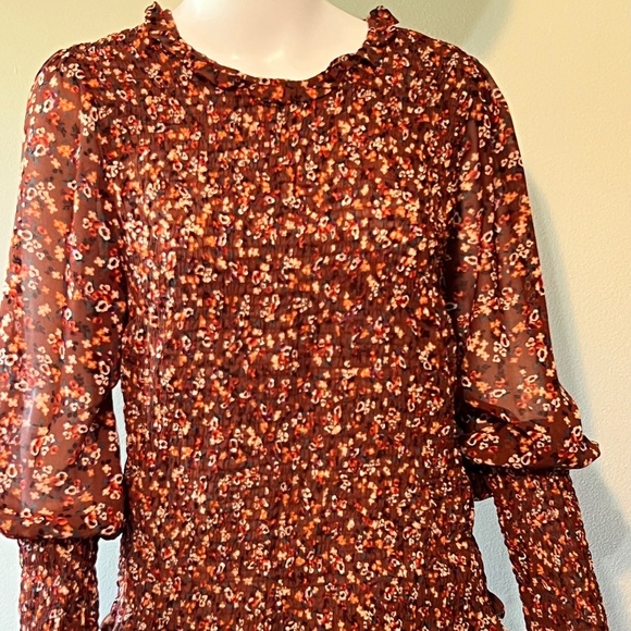Terra & Sky Tops - 4 for $20 SALE! Small print flower shirt with Autumn colors